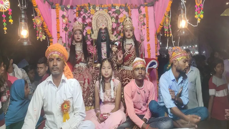 अमरोहा: धूमधाम से निकाली मां शेरावाली की शोभायात्रा, लोगों ने किया भव्य स्वागत 