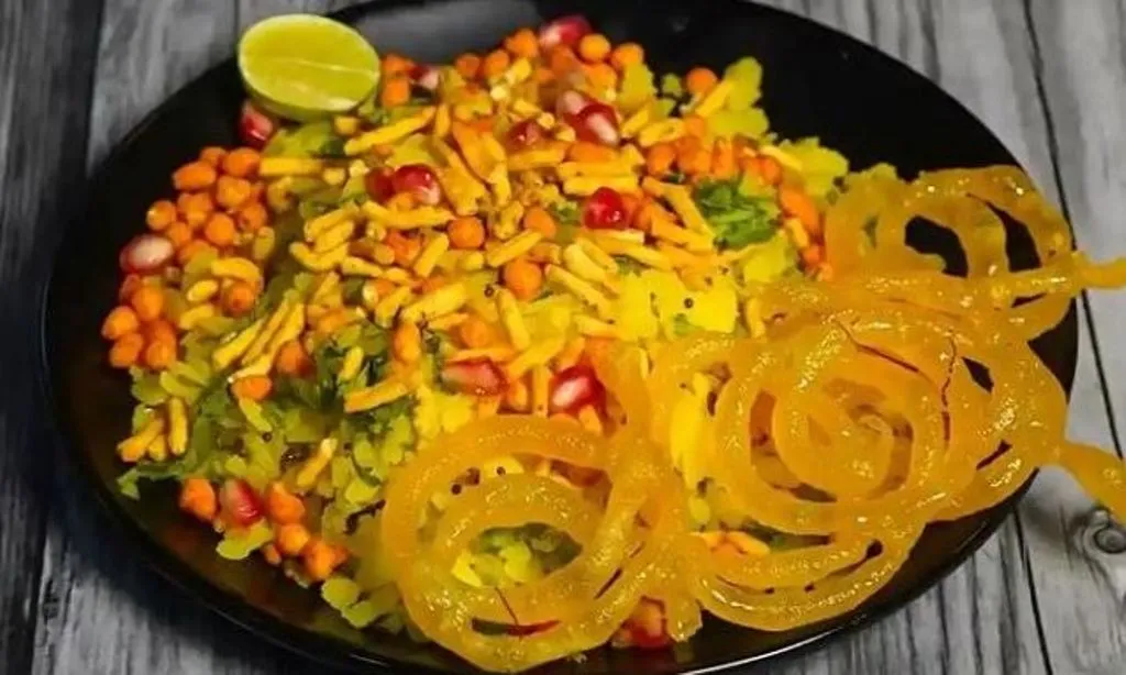 MP Election 2023: वोट देकर आइए, मुफ्त पोहा-जलेबी खाइए, इंदौर में मतदान बढ़ाने के लिए चाट-चौपाटी वालों की अनूठी पहल