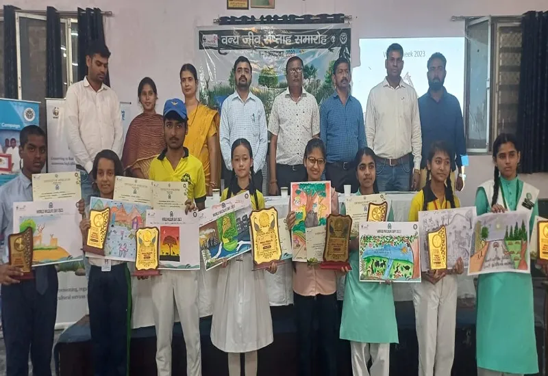 मुरादाबाद : चित्रकला प्रतियोगिता में राधा शाही ने मारी बाजी