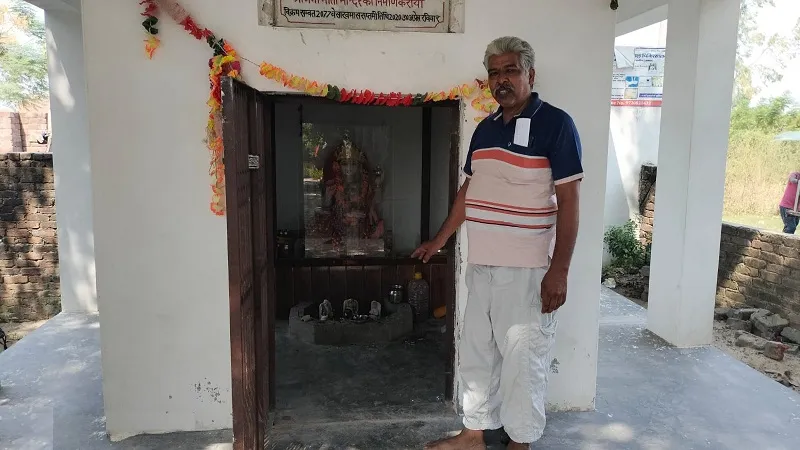 संभल: चोरों ने दो गांवों में तीन मंदिरों को बनाया निशाना, घंटे व बर्तन समेत हजारों का माल गायब...श्रद्धालुओं में आक्रोश
