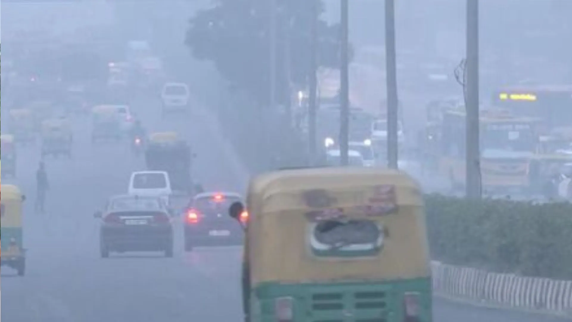 बरेली: तापमान में गिरावट, उद्योगों में वायु प्रदूषण नियंत्रण संयंत्र सुचारू रखने के निर्देश