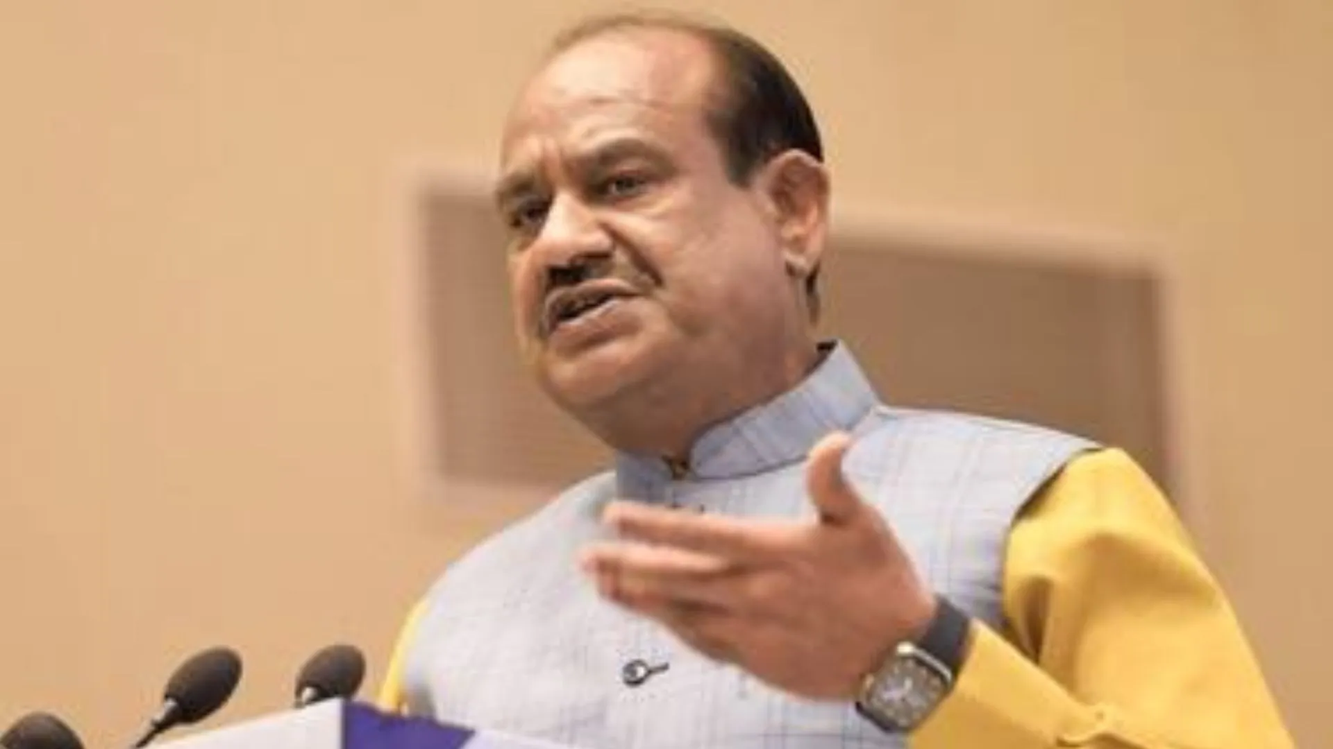 लोकसभा अध्यक्ष बिरला ने ईयू संसद की उपाध्यक्ष से मुलाकात की, भारत के ‘आंतरिक मुद्दों’ पर प्रस्ताव का किया विरोध 