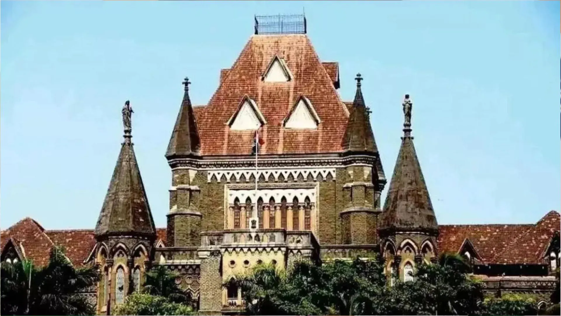 संपत्ति विवाद में प्रतिकूल फैसला देने की स्थिति में दो न्यायाधीशों पर बम से हमला करने की धमकी 