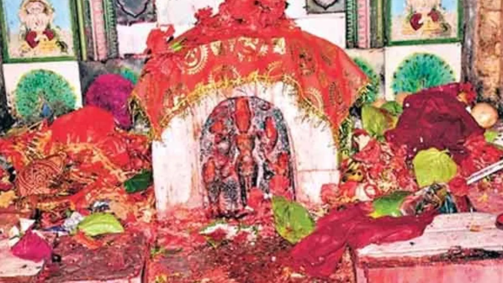 शीतला माता मंदिर में पूजा करने से श्रद्धालुओं को मिलती है निरोगी काया 