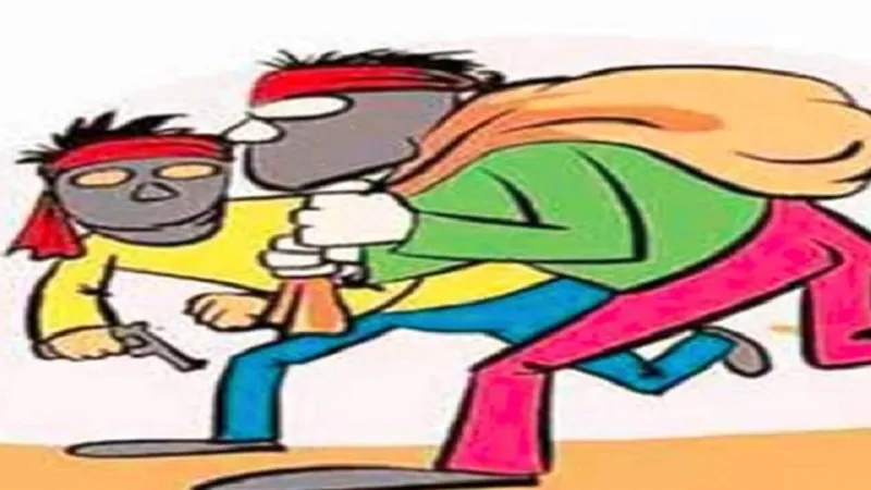 मुरादाबाद: रोडवेज बस में उचक्कों ने कांस्टेबल की पत्नी का पार किया सामान