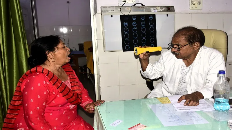 मुरादाबाद: मौसम बदलने से सर्दी, खांसी-जुकाम व गले में संक्रमण के बढ़ रहे मरीज