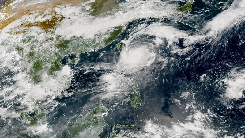 चीन ने तूफान कोइनू के लिए येलो अलर्ट किया जारी, कई हिस्सों में आंधी आने के आसार