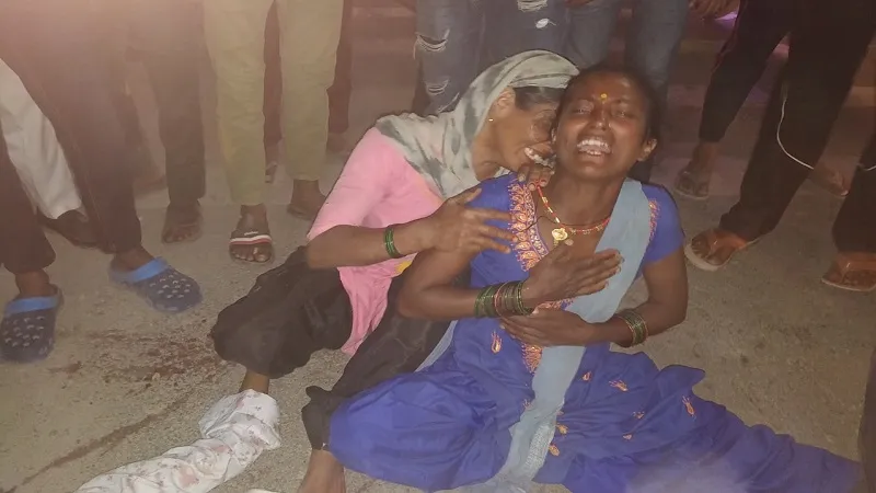 रामपुर : उत्तराखंड बॉर्डर पर कैंटर ने ई-रिक्शा को रौंदा, दौ की मौत