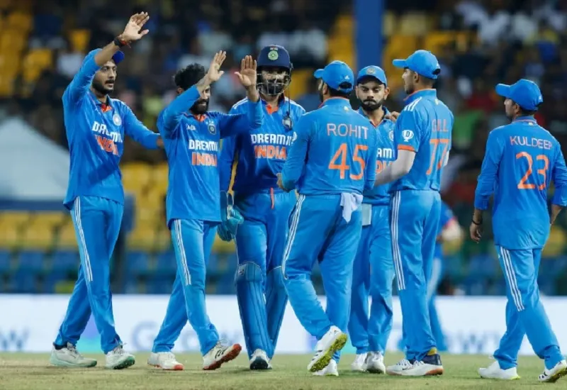  IND vs NZ World Cup 2023 : सूर्यकुमार के हाथ में लगी चोट, किशन को मधुमक्खी ने मारा डंक...कहीं रुक न जाए टीम इंडिया का विजयरथ