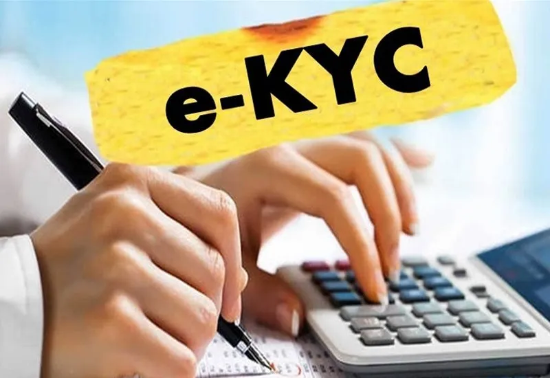 मुरादाबाद  : ई केवाईसी के लिए किसानों को किया जा रहा जागरूक