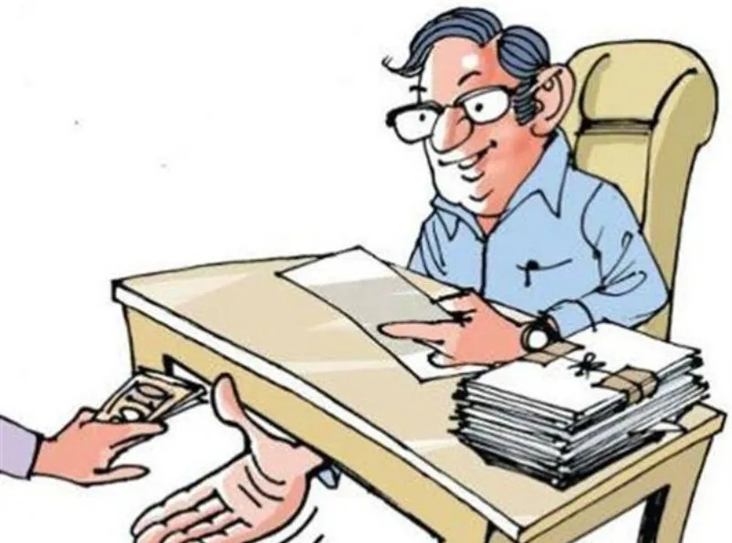 हल्द्वानी: पटवारी जी ने जांच कर आख्या पेश करने के मांग लिए 8 हजार, लेकिन फंस गए