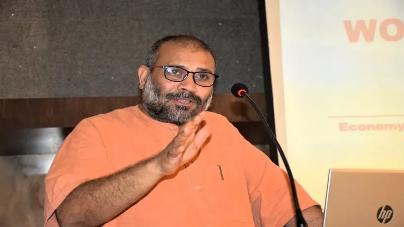 'वैश्विक शक्ति-साझाकरण ढांचे में जगह पाने के लिए राजनीतिक प्रक्रिया में हिस्सा लें हिंदू'