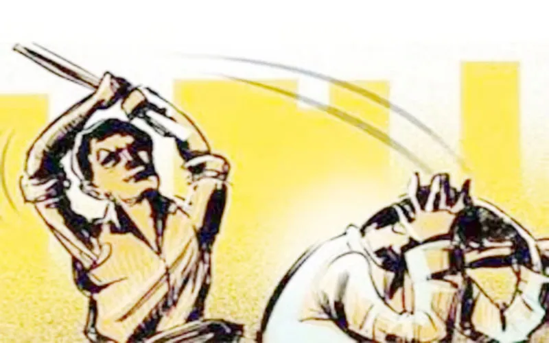 बहराइच: ट्रक चालकों के बीच हुई मारपीट में चली तलवार, एक युवक गंभीर रूप से घायल, केस दर्ज