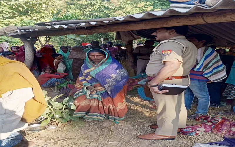 बहराइच: पुत्रों के विवाद में पहुंची मां को बेटे ने पीटा, मौत, कोहराम