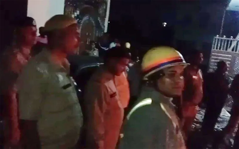 कौशांबी: पूर्व विधायक के मामा के घर में धमाका, तीन मकान हुए क्षतिग्रस्त, हड़कंप 