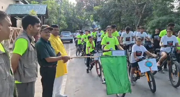 रामनगर: साईकिल रैली के साथ हुआ कार्बेट में वन्य प्राणी सप्ताह का आगाज