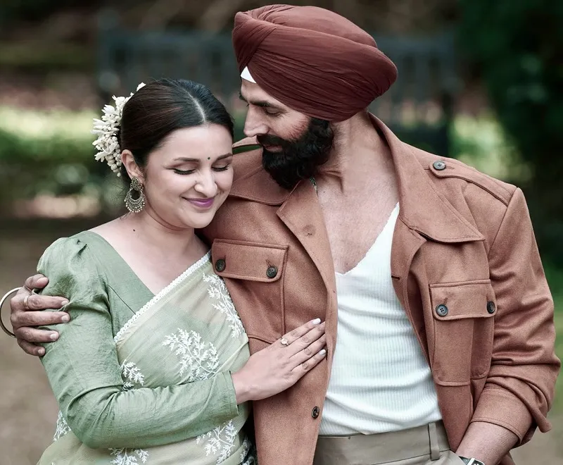 Mission Raniganj : अक्षय कुमार की फिल्म 'मिशन रानीगंज' का पोस्टर रिलीज, परिणीति चोपड़ा को किया समर्पित 