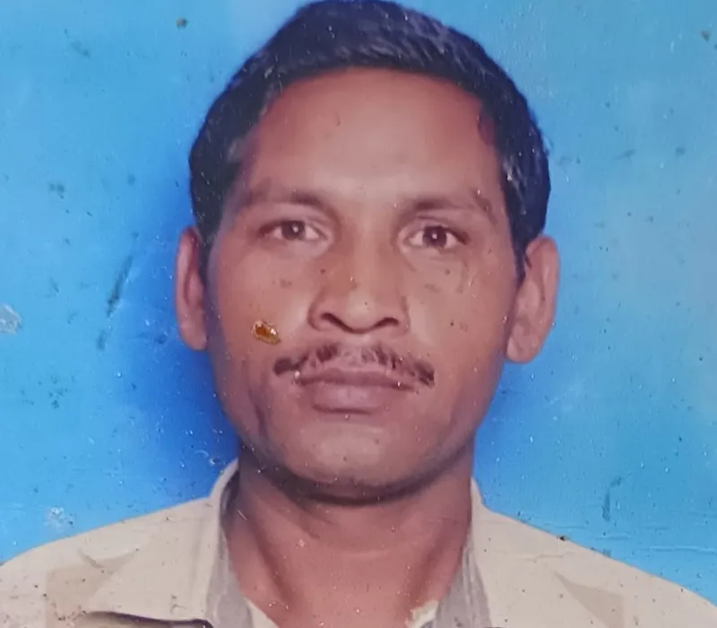 मुरादाबाद : फर्म में सोए चौकीदार की गला काटकर हत्या, परिजनों में मचा कोहराम 