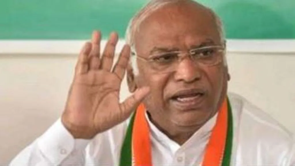 मल्लिकार्जुन खरगे ने कहा- विधानसभा चुनावों की घोषणा के साथ ही भाजपा की विदाई का उद्घोष हो गया