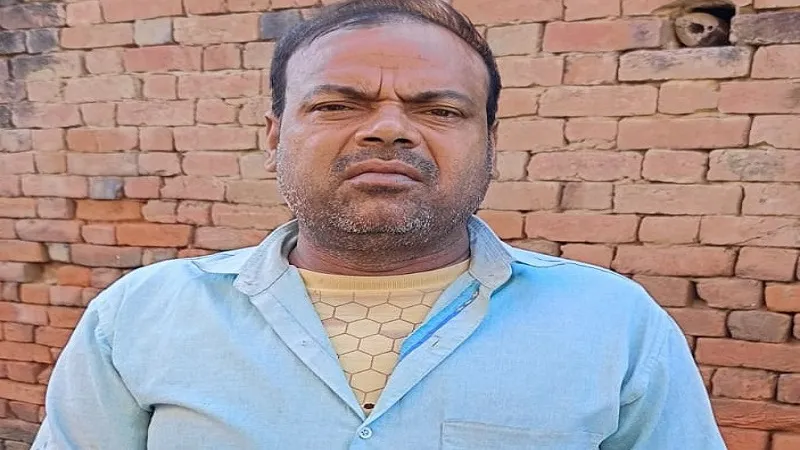 संभल: आयुष्मान कार्ड के बावजूद गरीब की बेटी का चंदे के पैसों से हो रहा इलाज 