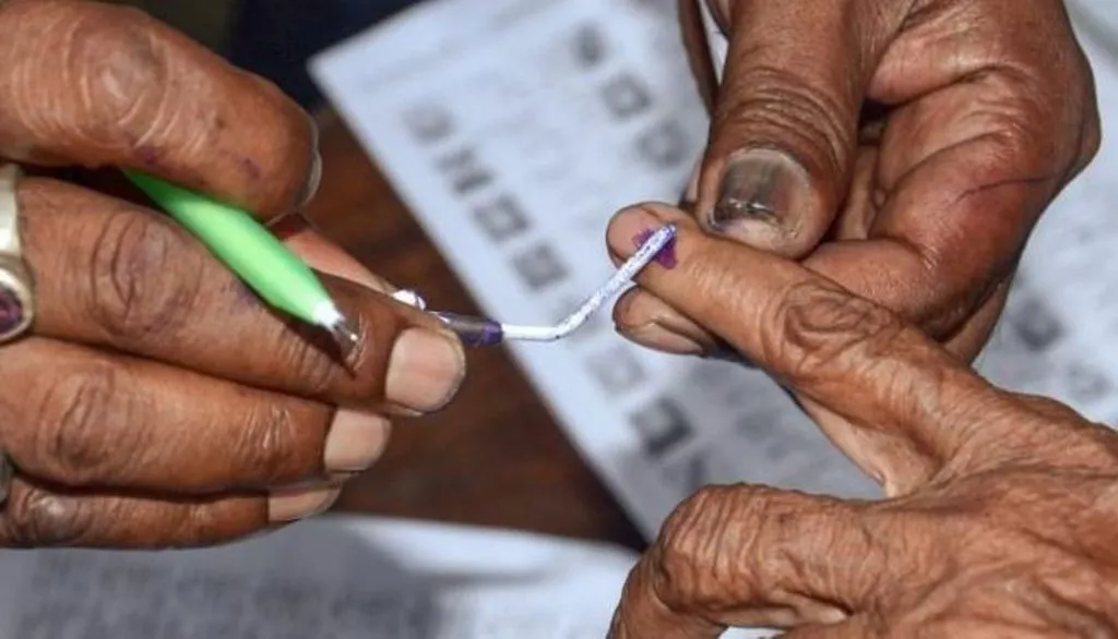 छत्तीसगढ़: बस्तर में 93 साल का बुजुर्ग विधानसभा चुनाव में पहली बार करेगा मतदान 