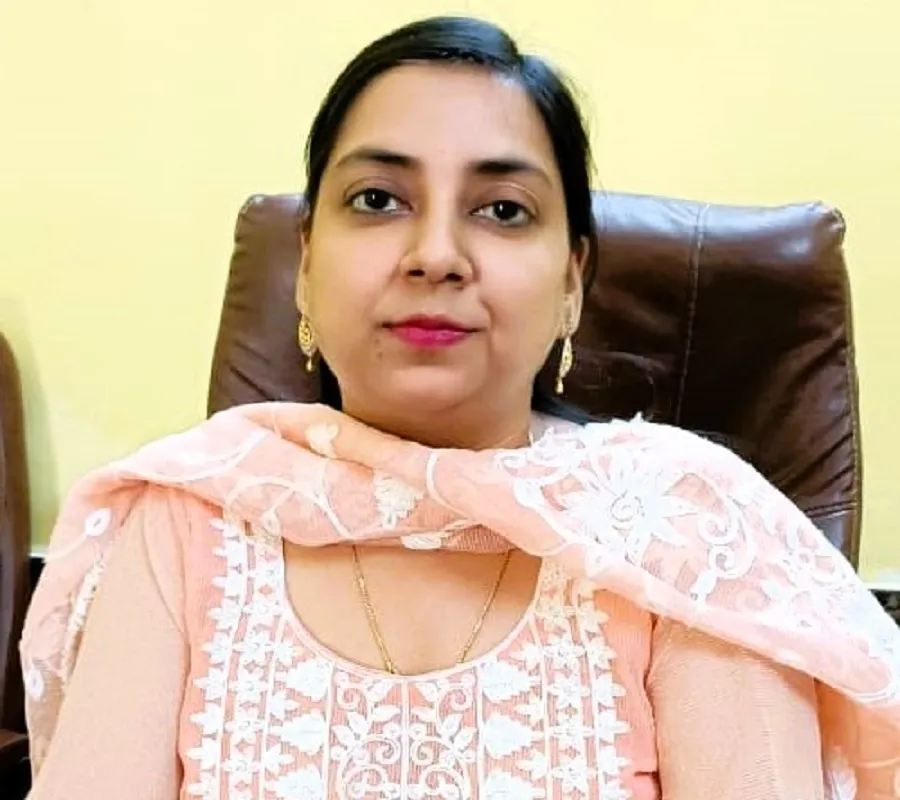 मुरादाबाद : नारी सशक्तिकरण की प्रबल समर्थक हैं रजनी सिंह, बोलीं- बेटियों को उच्च शिक्षा दिलाकर बनाएं आत्मनिर्भर