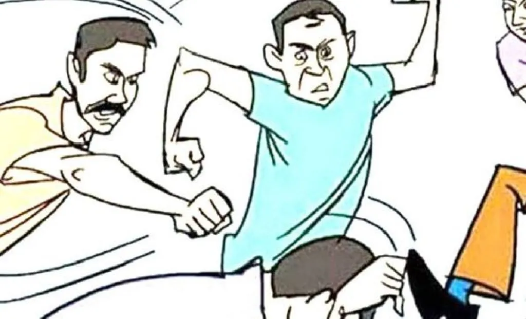 बरेली: जलभराव की समस्या लेकर गए फरियादी को सभासद ने पालिका परिषद में पीटा