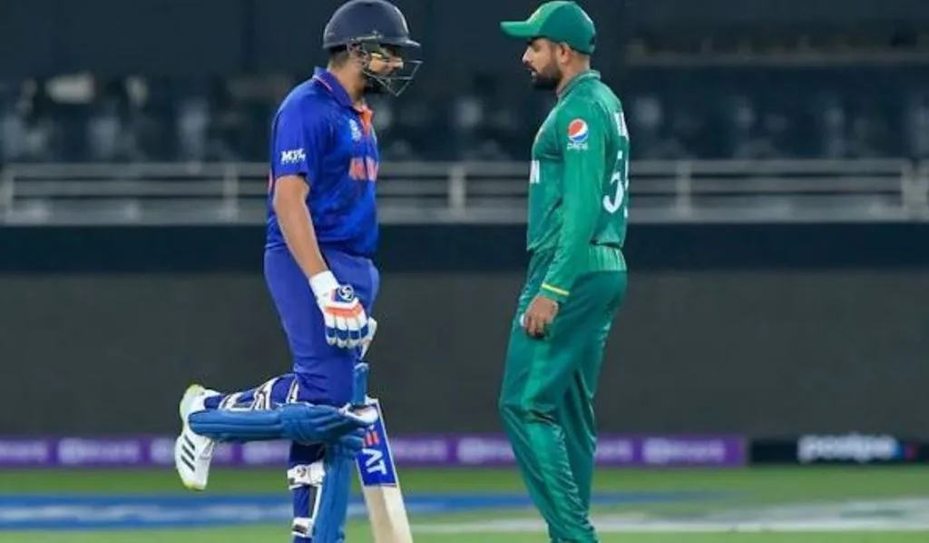 Cricket World Cup 2023 : भारत-पाकिस्तान के हाई वोल्टेज मैच में बारिश डाल सकती है खलल, मौसम विभाग ने दी ये अपडेट  
