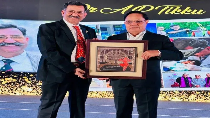 केजीएमयू के प्रो. एपी टिक्कू लाइफटाइम अचीवमेंट अवार्ड से सम्मानित