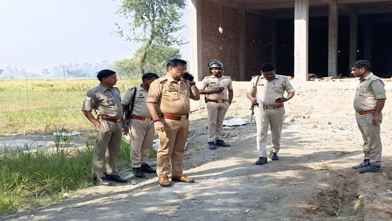 बाराबंकी: निर्माणाधीन मकान में मानसिक विक्षिप्त महिला का मिला शव
