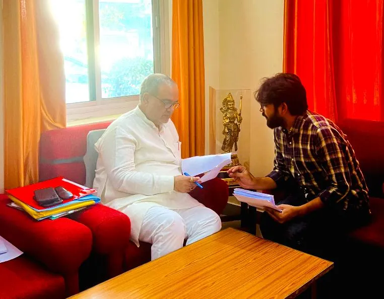 लखनऊ :  6800 चयनित अभ्यर्थियों ने भाजपा प्रदेश अध्यक्ष से की मुलाकात, नियुक्ति की उठाई मांग