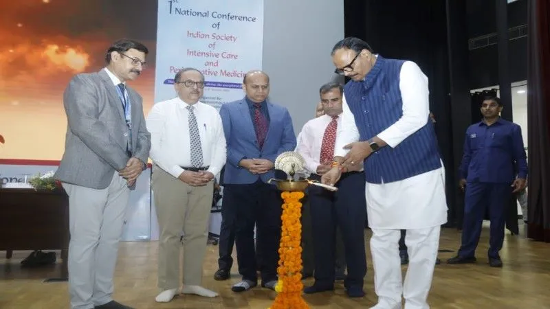 लखनऊ : आईएसआईसीपीएम के राष्ट्रीय सम्मेलन का डिप्टी सीएम ने किया उद्घाटन