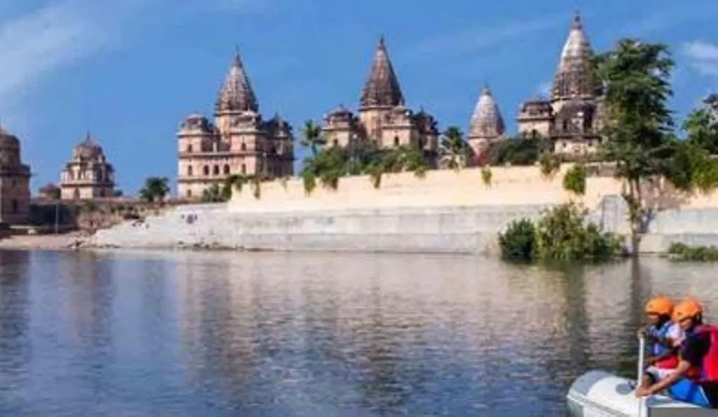 Budget Destinations: वीकेंड ट्रिप का है प्लान, सिर्फ 5 से 7 हजार में करें इन खूबसूरत जगहों की सैर 