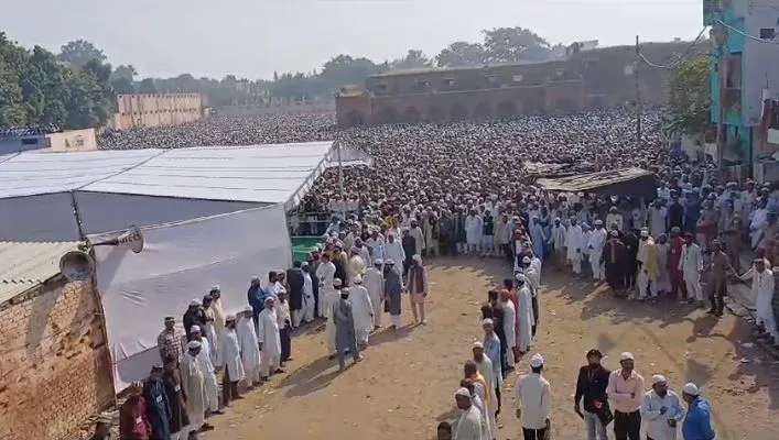 बरेली: सकलैन मियां सुपुर्द-ए-खाक, नमाज ए जनाजा में बड़ी संख्या में पहुंचे मुरीद