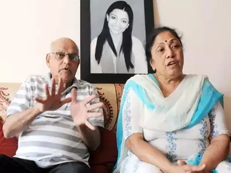 हम दोषियों के लिए आजीवन कारावास की मांग करते हैं : पत्रकार सौम्या विश्वनांथन की मां 