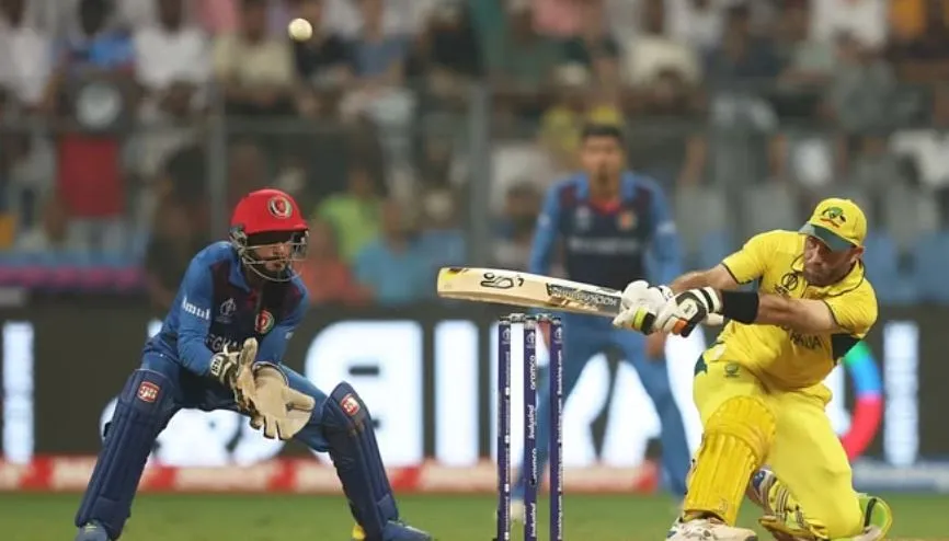 AUS vs AFG: मैक्सवेल के दोहरे शतक के आगे पस्त हुआ अफगानिस्तान, ऑस्ट्रेलिया ने 3 विकेट से रौंदा