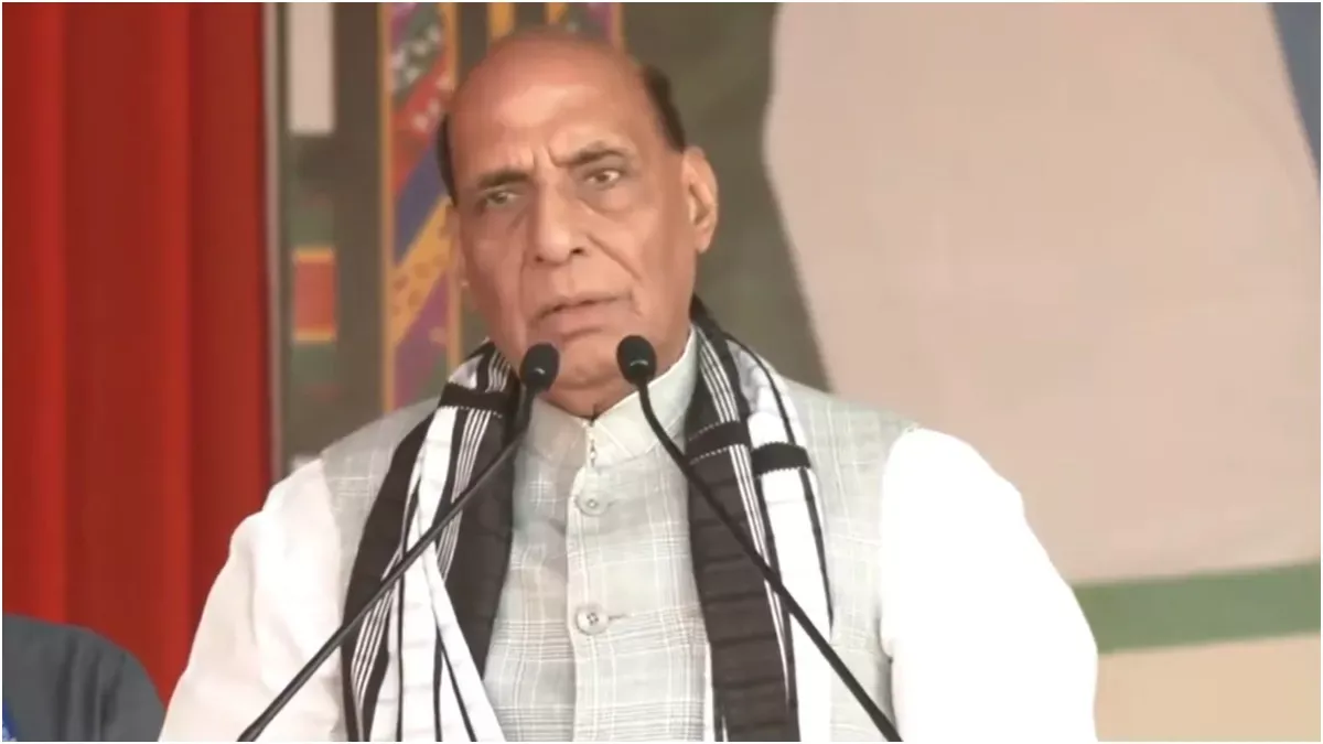 राजनाथ सिंह ने मणिपुर के मेइती और कुकी समुदायों से कहा- करें दिल से संवाद 