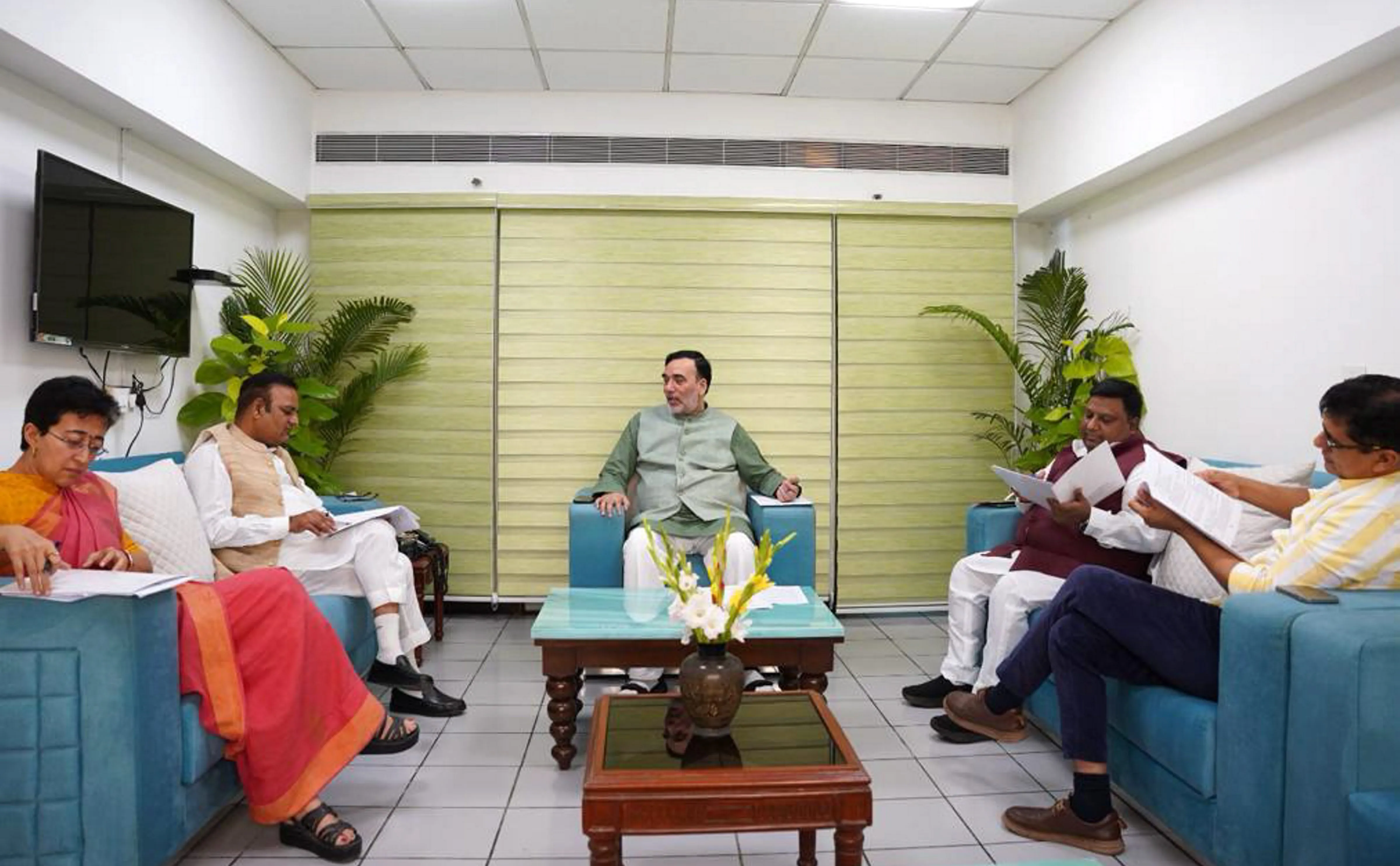 वायु प्रदूषण नियंत्रण उपायों के कार्यान्वयन के लिए जमीनी स्तर पर कार्य करेंगे मंत्री : गोपाल राय 