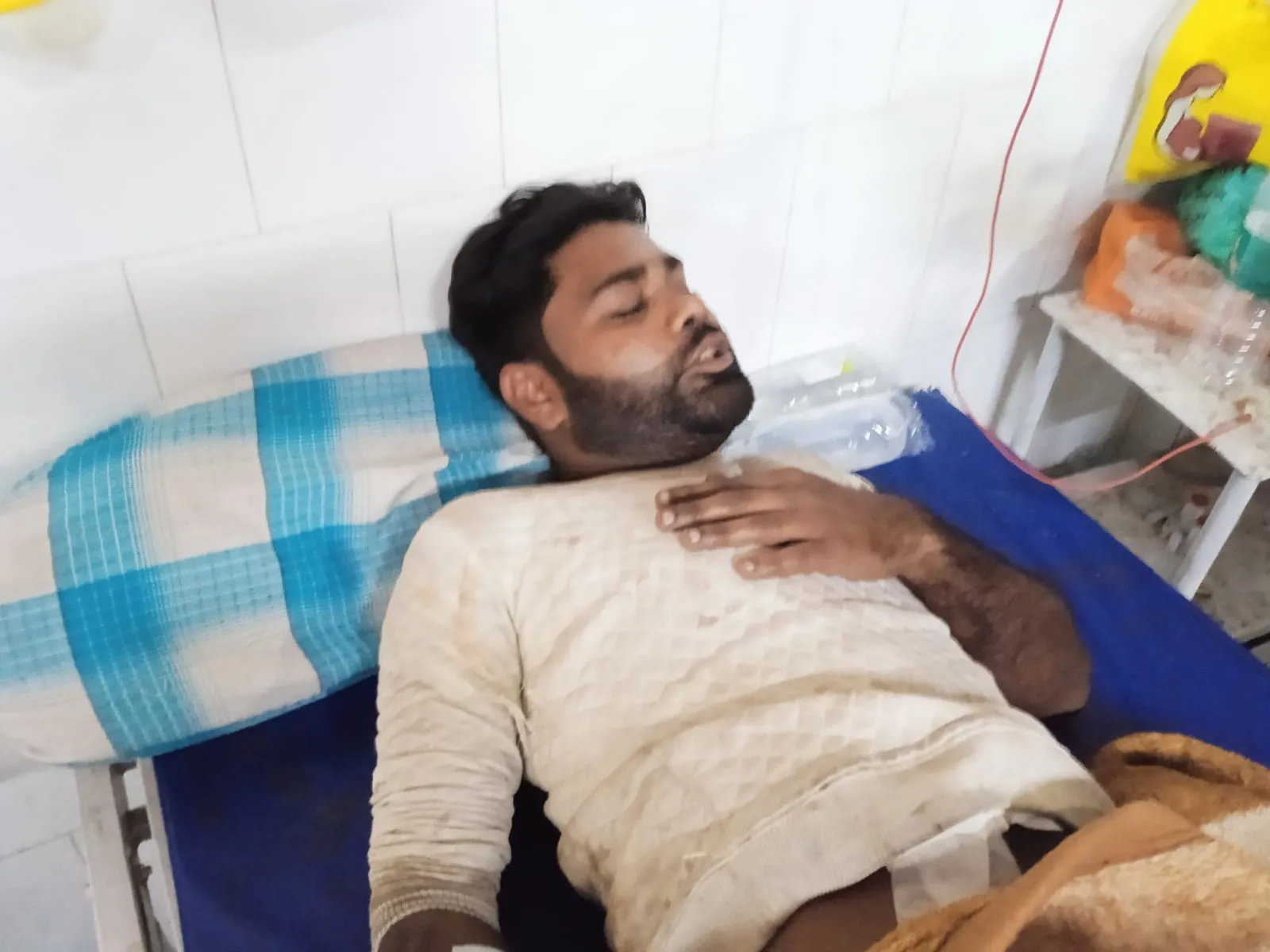 शाहजहांपुर: जिला बदर अपराधी को गोली मारकर किया घायल, दुकान का किराया मांगने पर हुआ था विवाद