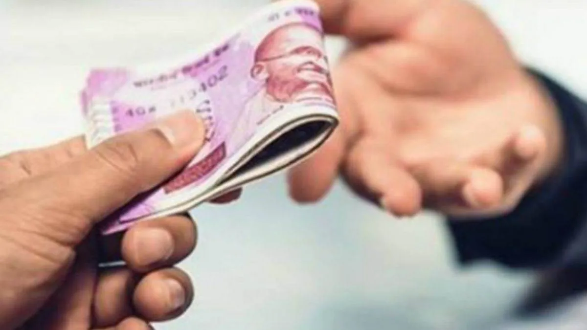 बरेली: देहात में चेकिंग के बाद लोगों को कार्यालय बुलाकर पैसे मांगने का आरोप, संज्ञान में आने पर सीओ ने दिए जांच के आदेश