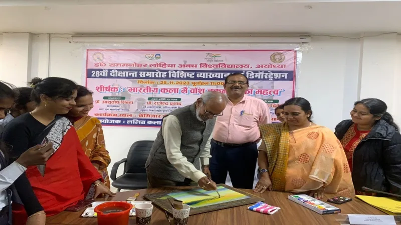 कलात्मक कलाकृति के सृजन का आधार भारतीय वाॅस पेंटिंग : प्रो प्रसाद 