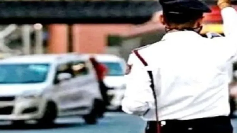 Dhanteras 2023 : लखनऊ में कई जगह किया गया रूट डायवर्जन, शॉपिंग जाने से पहले पढ़ें ये खबर  