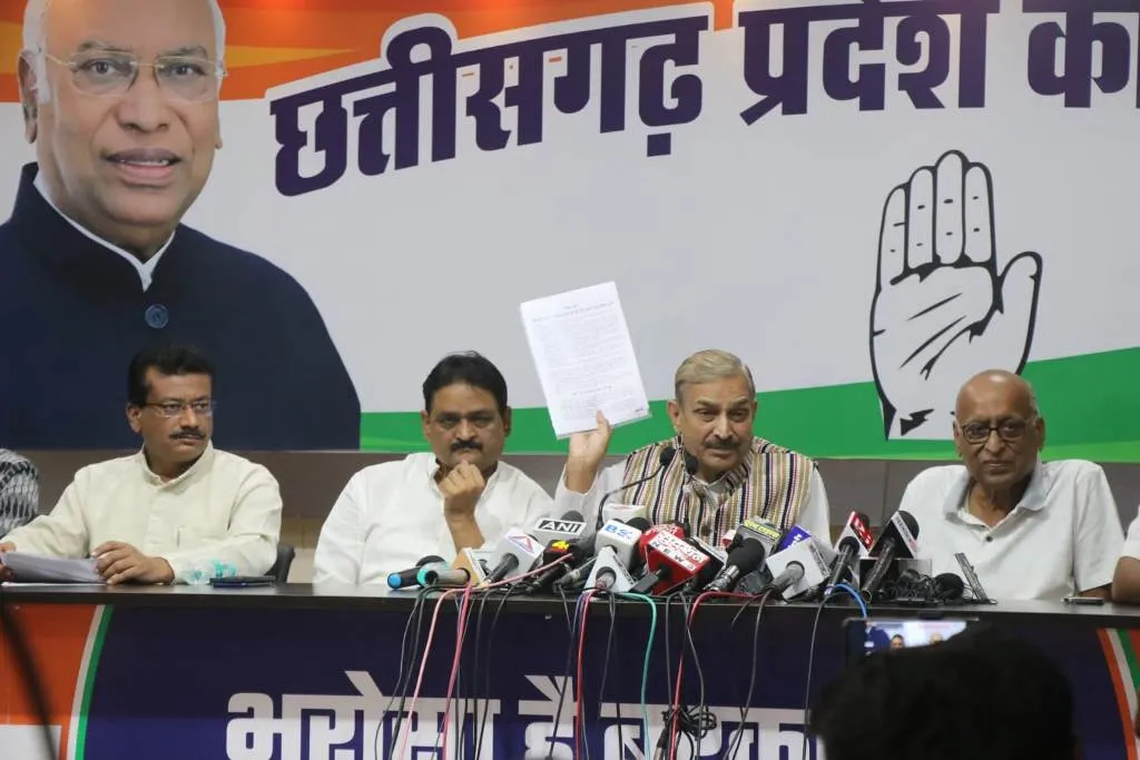 ED ने मुख्यमंत्री की छवि खराब करने रचा षड़यंत्र, आरोपी के बयान से हुई पुष्टि: कांग्रेस