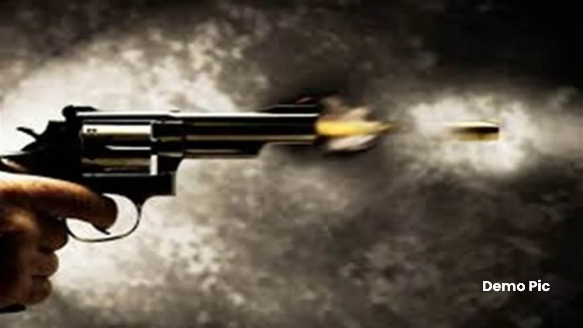 लखनऊ: बाइक टकराने पर फायरिंग, घर के बाहर खड़ी युवती को लगी गोली