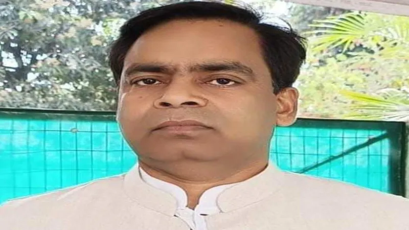 प्रतापगढ़ : सपा विधायक डा.आरके वर्मा के खिलाफ गैरजमानती वारंट जारी, जानें क्या है मामला  