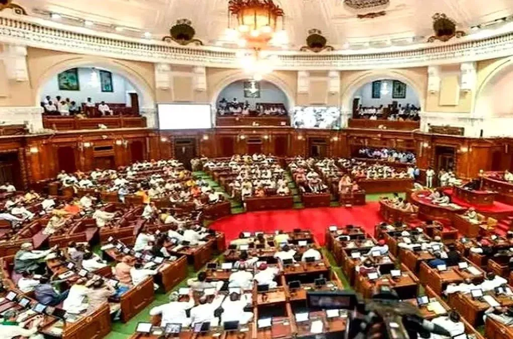 यूपी शीत कालीन सत्र के दौरान रहेगा ट्रैफिक डायवर्जन, लखनऊ पुलिस ने नौ मार्गों पर किया परिवर्तन