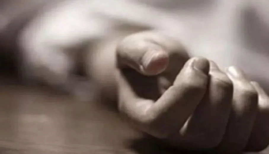 मथुरा: निर्माणाधीन मकान की छत ढहने से एक श्रमिक की मौत, तीन घायल