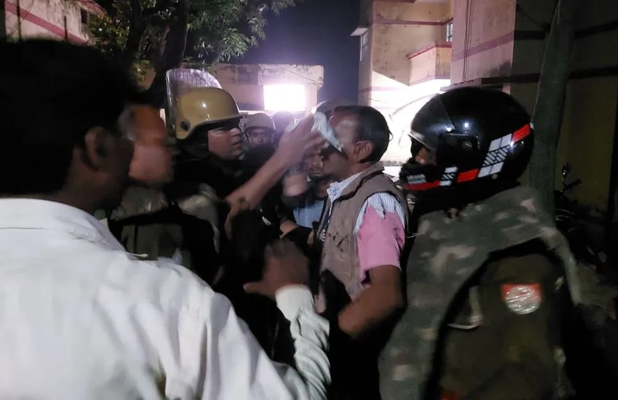पीलीभीत: बाघ ने ली एक और जान, गुस्साई भीड़ ने कर दिया बवाल...एसओ की गाड़ी में तोड़फोड़