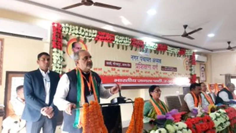 सुल्तानपुर में बोले भूपेन्द्र सिंह चौधरी- नगर पंचायत को संवारने से विकसित भारत का सपना होगा साकार