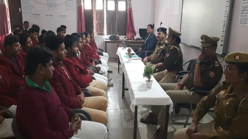 रायबरेली: बच्चों को बताया गया कार्तिक पूर्णिमा का धार्मिक महत्व